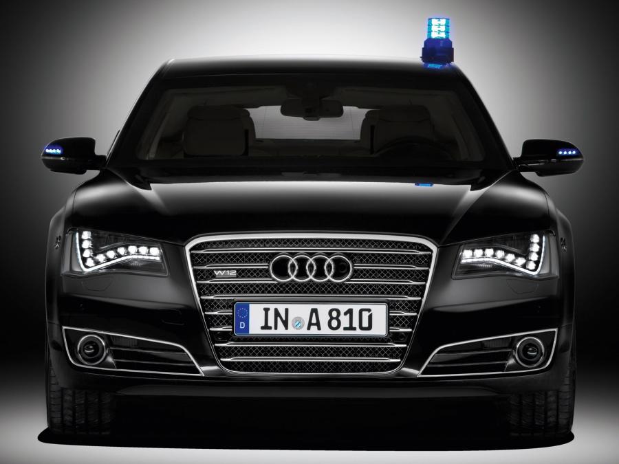  Audi A8 L W12 Security (D4) 2011 года  (фото 8 из 12)